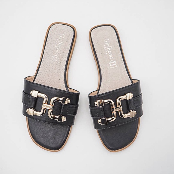 Chic Sandals chic flat mules with gold accessories - Picture 4 of 6